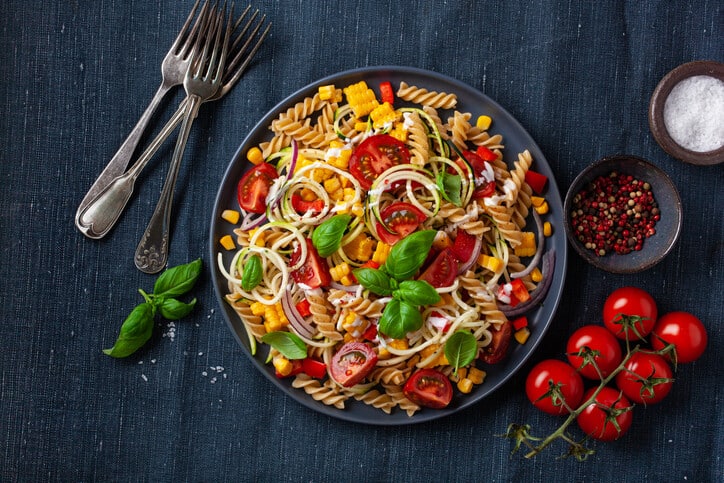 샐러드(salad)란? 어원과 역사&10가지 샐러드 종류 18 토마토 푸실리 야채 Salad