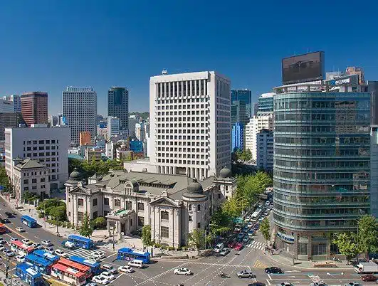 2023년 한국은행 발표: 한국 서비스업 경쟁력 실태 1 중앙은행-한국은행